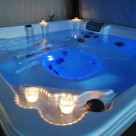 Prázdninový dům Les Nogalies Privatif Valojoulx