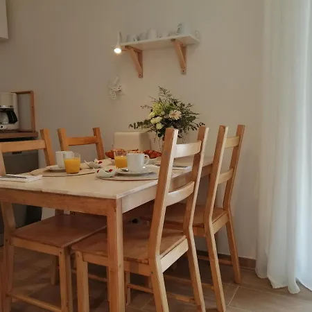 Holiday home Les Nogalies Privatif